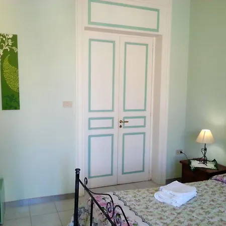 Charming + Balcony Apartament Marsala